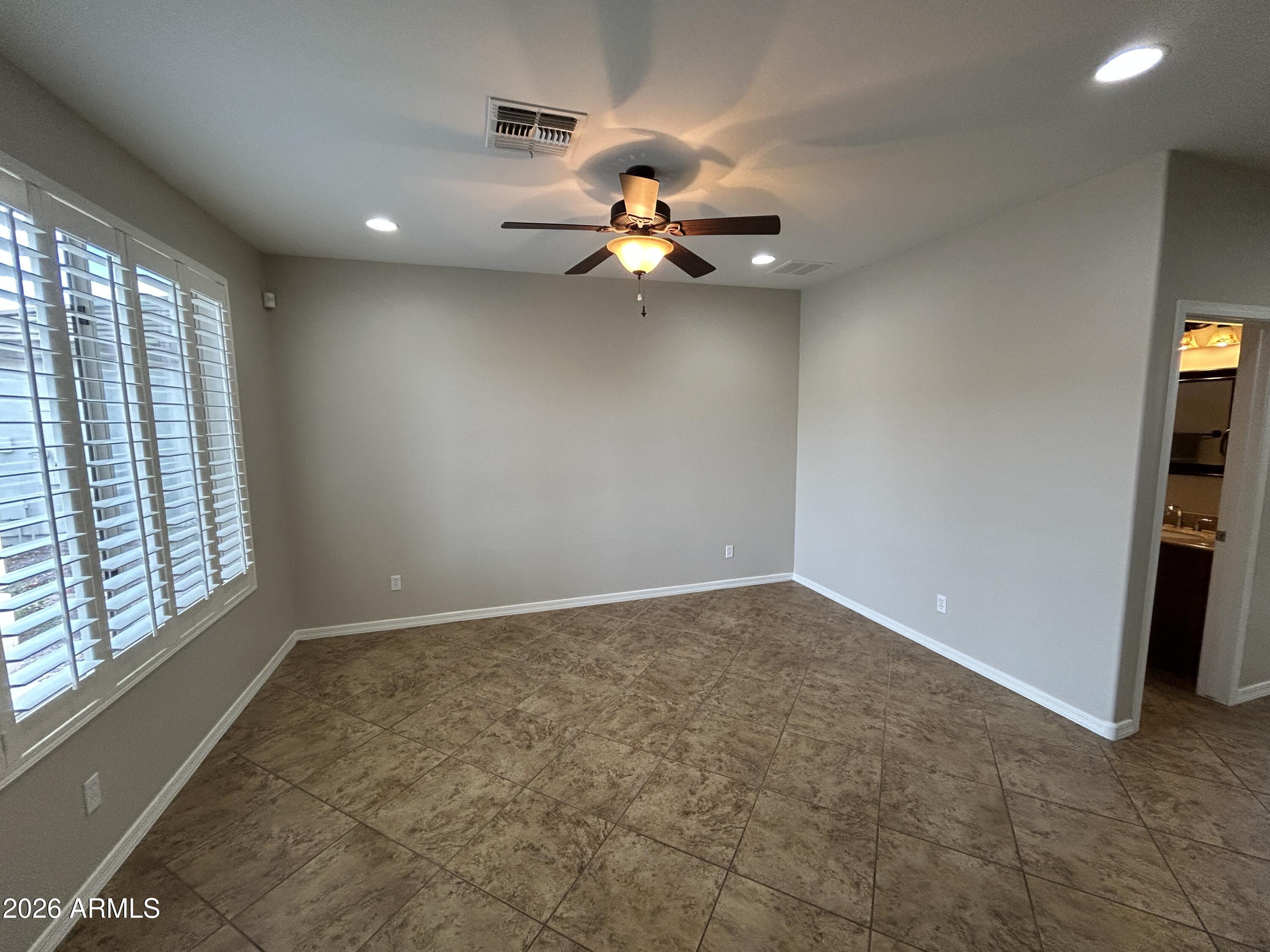 5411 West Rowel Road Phoenix, AZ 85083 - Photo 6 of 29