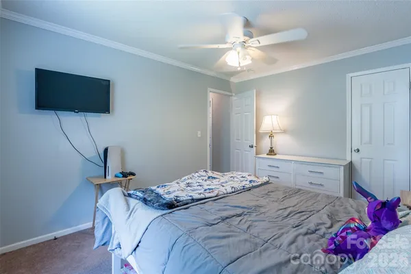 $274,900 | 1828 Pine Hollow Place, Hudson, NC 28638