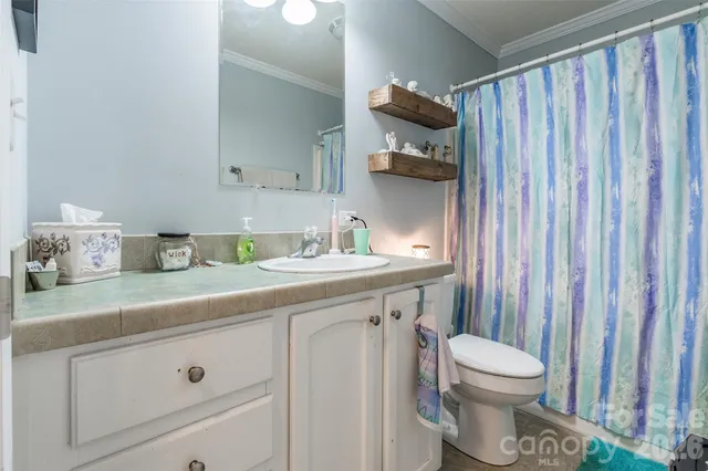 $279,000 | 1828 Pine Hollow Place, Hudson, NC 28638