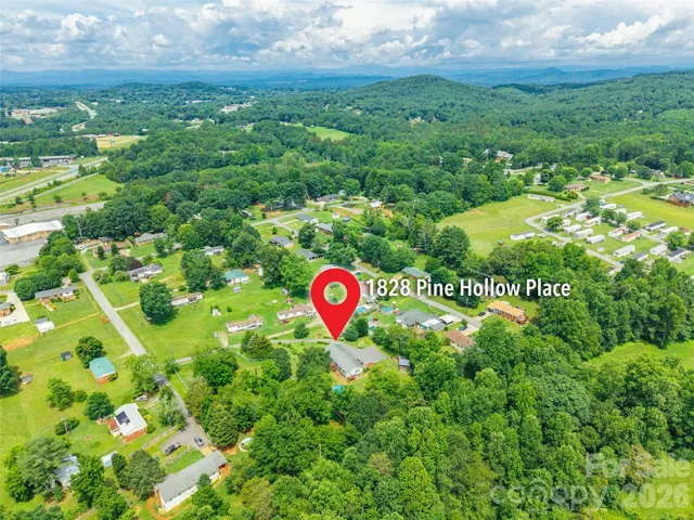 $279,000 | 1828 Pine Hollow Place, Hudson, NC 28638