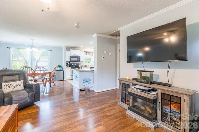 $279,000 | 1828 Pine Hollow Place, Hudson, NC 28638