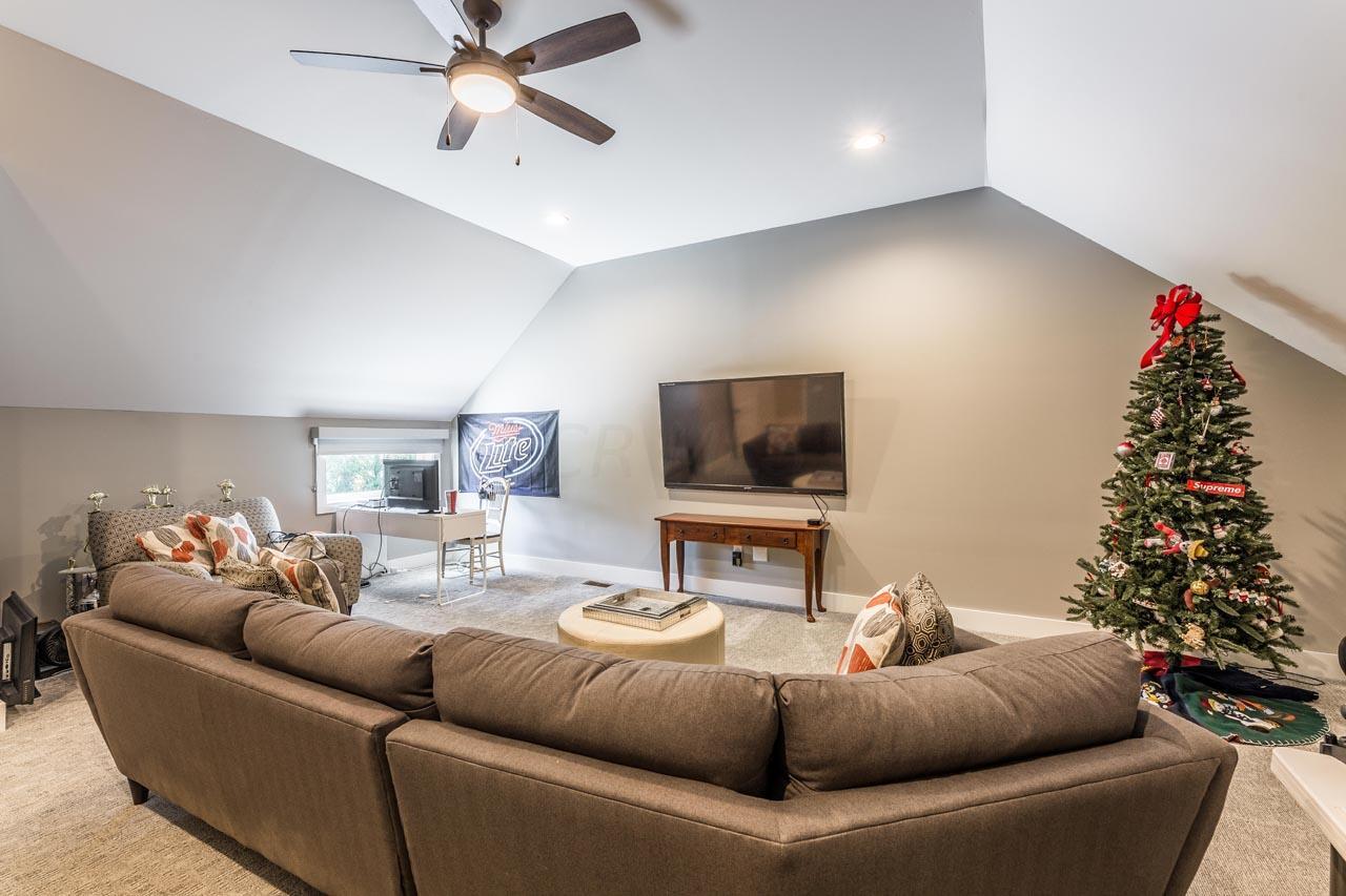 12467 Robins Road Westerville, OH 43082 - Photo 49 of 87 Gallery Image 49