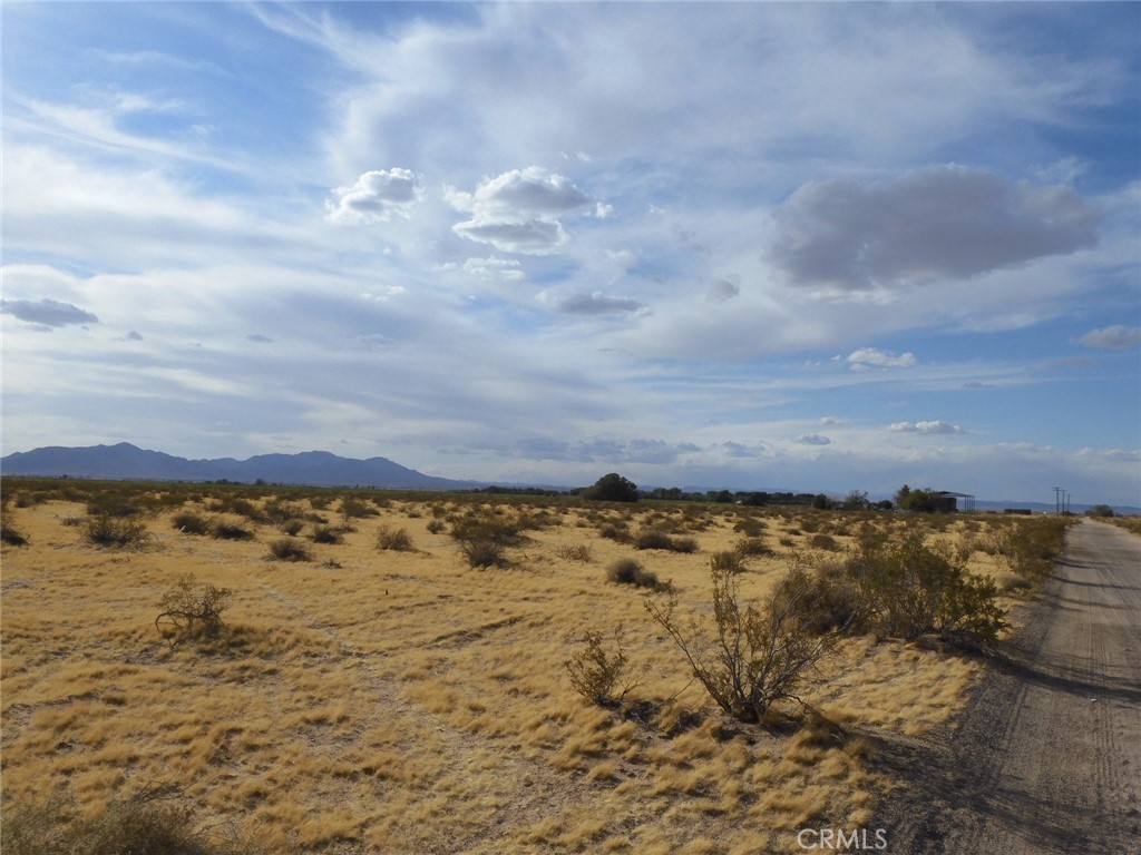 0 Silver Valley Road Newberry Springs, CA 92365 - Photo 5 of 13 a view of an ocean