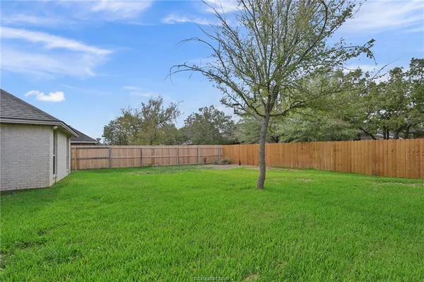 $2,200 | 4407 Pickering Place, College Station, TX 77845