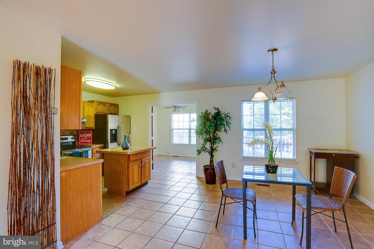 3217 Kelox Road Baltimore, MD 21207 - Photo 6 of 27 Dining Room