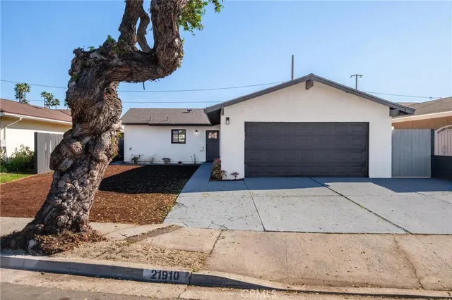 $799,999 | 21910 Newkirk Avenue, Carson, CA 90745