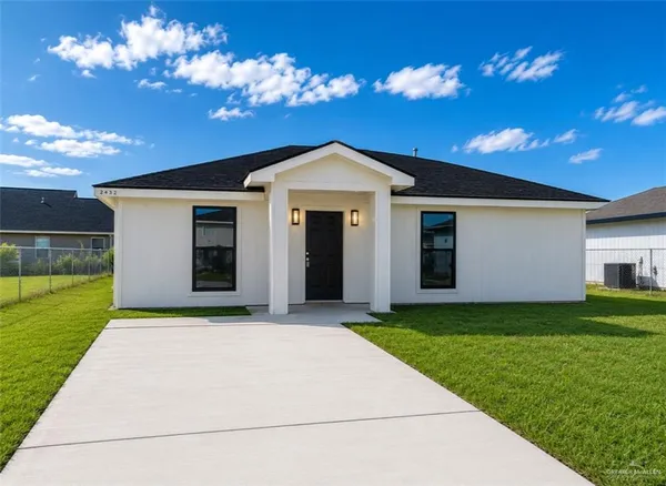 $165,000 | 2432 Via Roma Road, Weslaco, TX 78596
