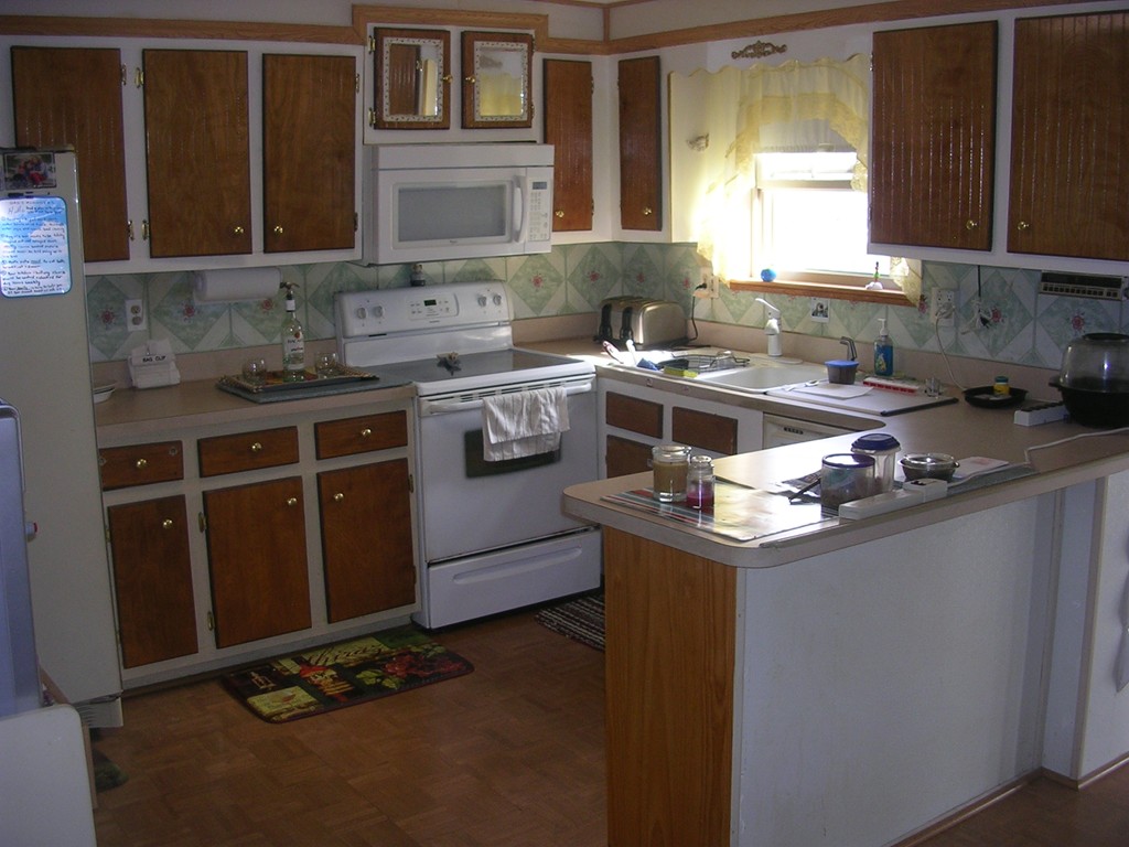 28 Paula Road Milford, MA 01757 - Photo 8 of 13 Gallery Image 8