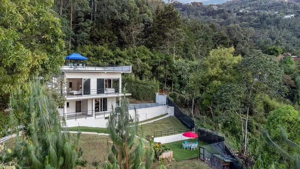 $499,998 | 9 Carrera 9, Unit 16A, Hyde Park, NY 12538