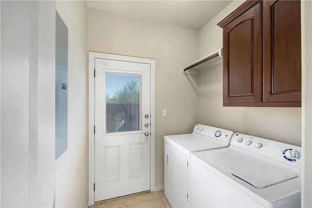 $2,100 | 503 Forest Drive, College Station, TX 77840