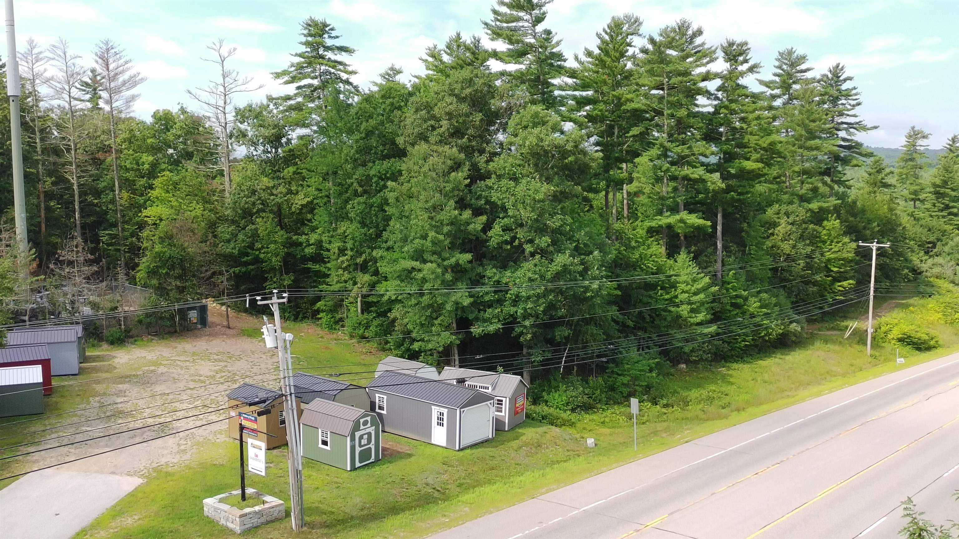 1986 Dover Road Epsom, NH 03234 - Photo 6 of 42 Gallery Image 6