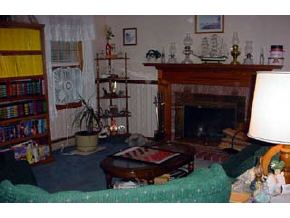 9 Raelynn Drive Derry, NH 03038 - Photo 2 of 5 Gallery Image 2