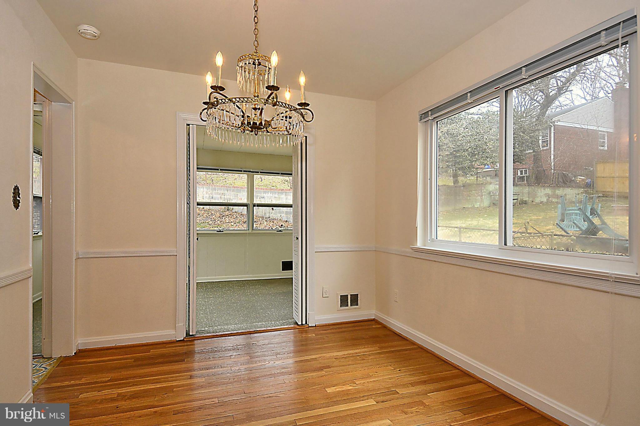 1605 Wilson Place Silver Spring, MD 20910 - Photo 9 of 30 Dining Room