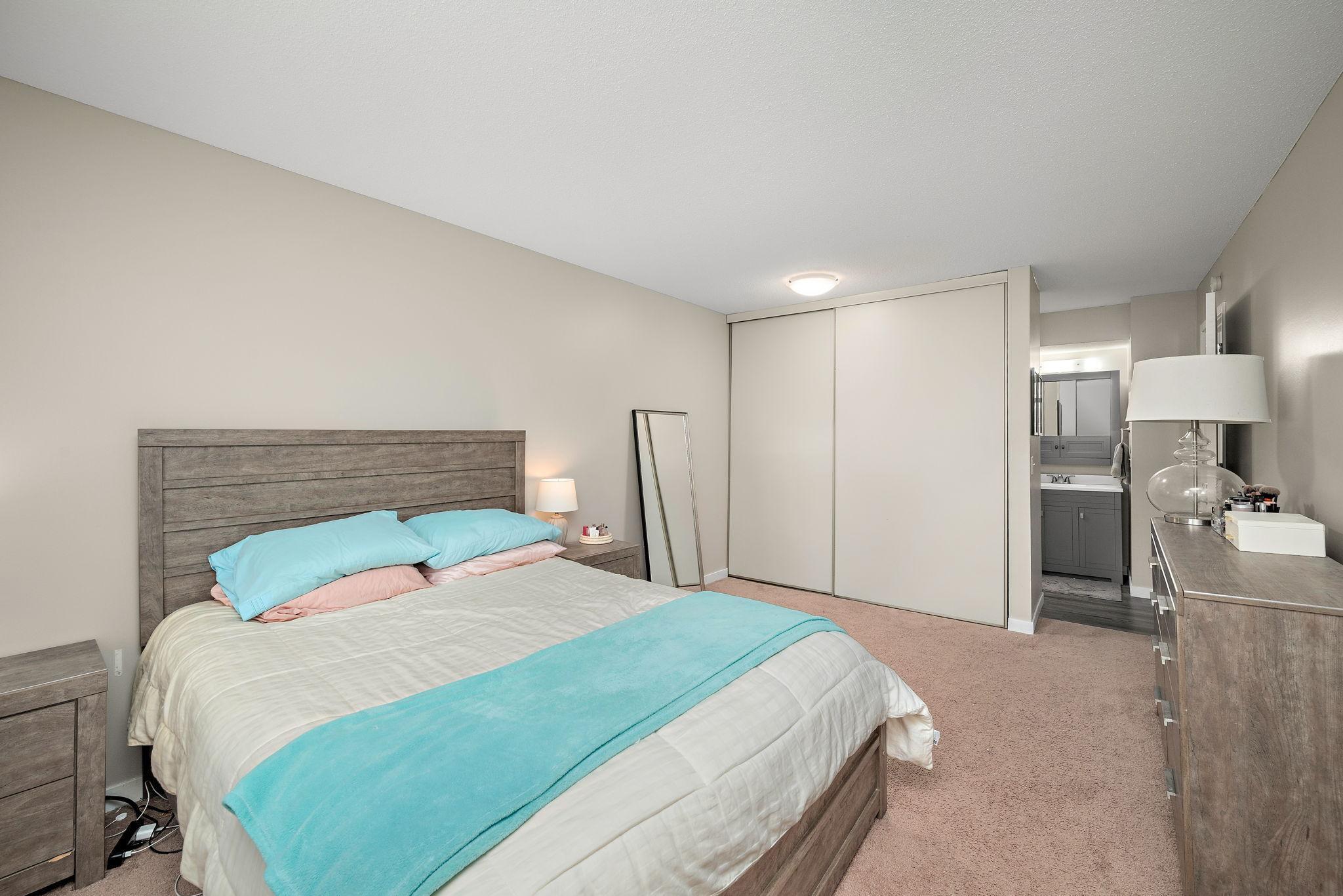 4618 Cedar Lake Road, Unit 6 St. Louis Park, MN 55416 - Photo 15 of 21