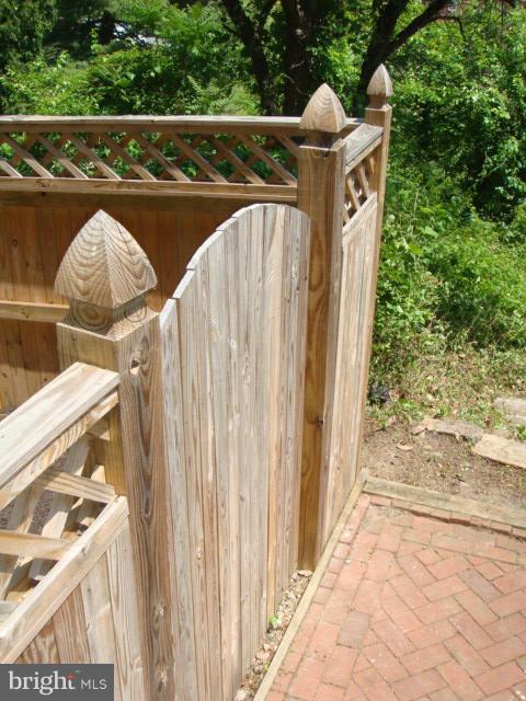 1330 Northview Road Baltimore, MD 21218 - Photo 19 of 28 Exterior (Rear)