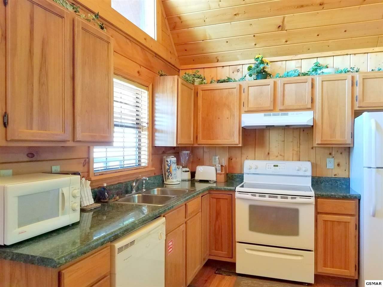 1519 Boo Boo Way Sevierville, TN 37862 - Photo 16 of 18 Gallery Image 16