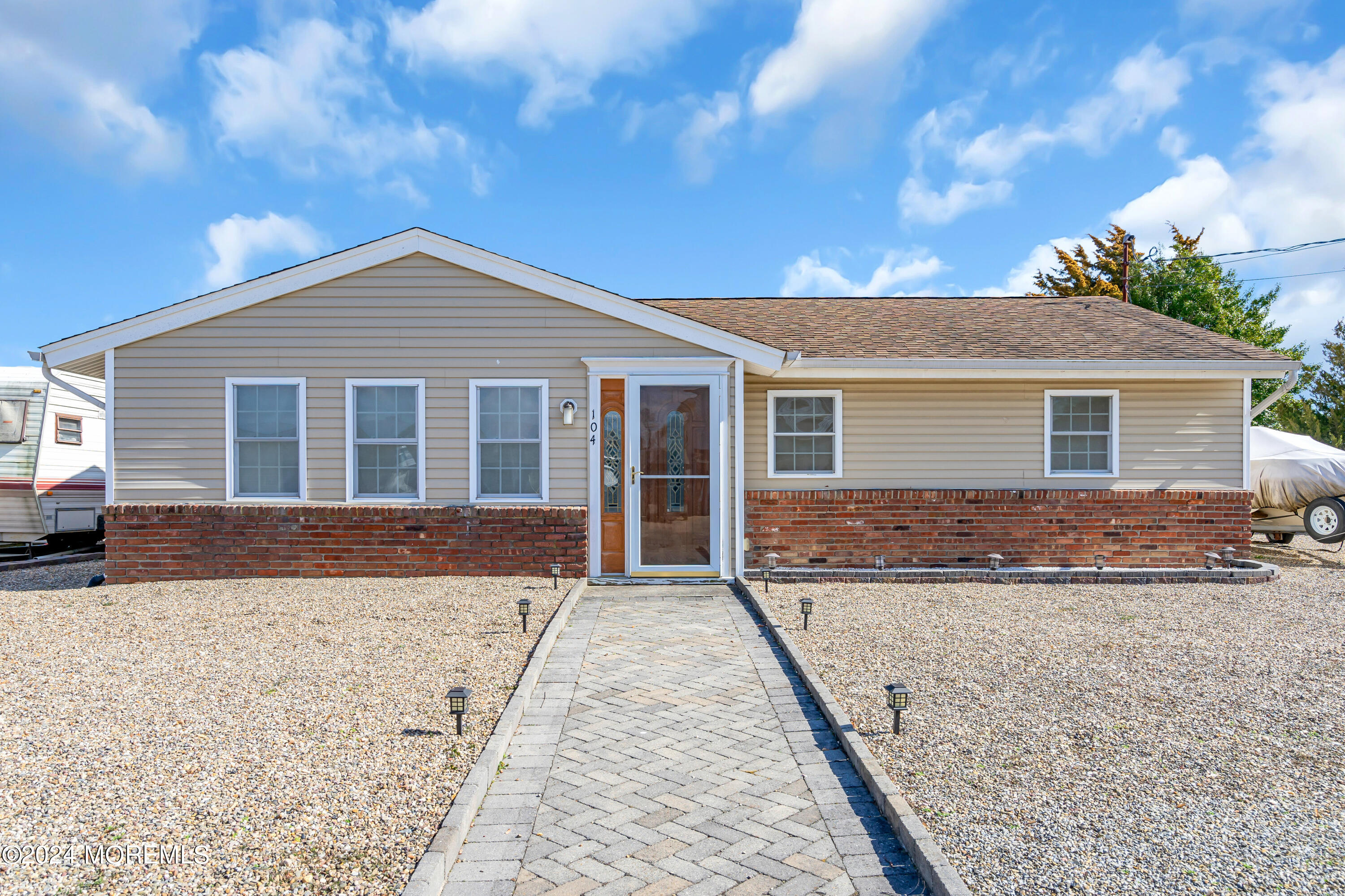 104 Cayuga Road Barnegat, NJ 08005 - Photo 1 of 32 001_dsc04530a
