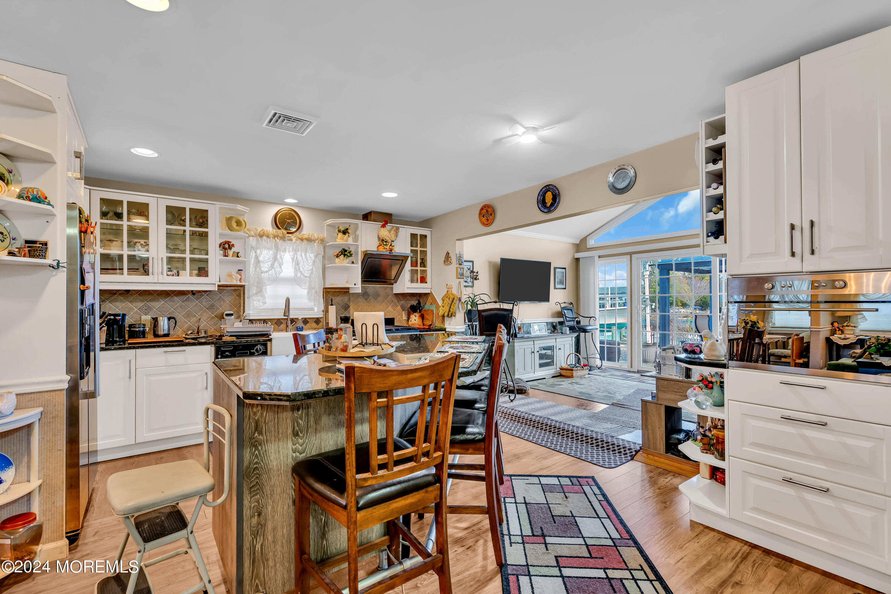 104 Cayuga Road Barnegat, NJ 08005 - Photo 6 of 32 012_dsc04608