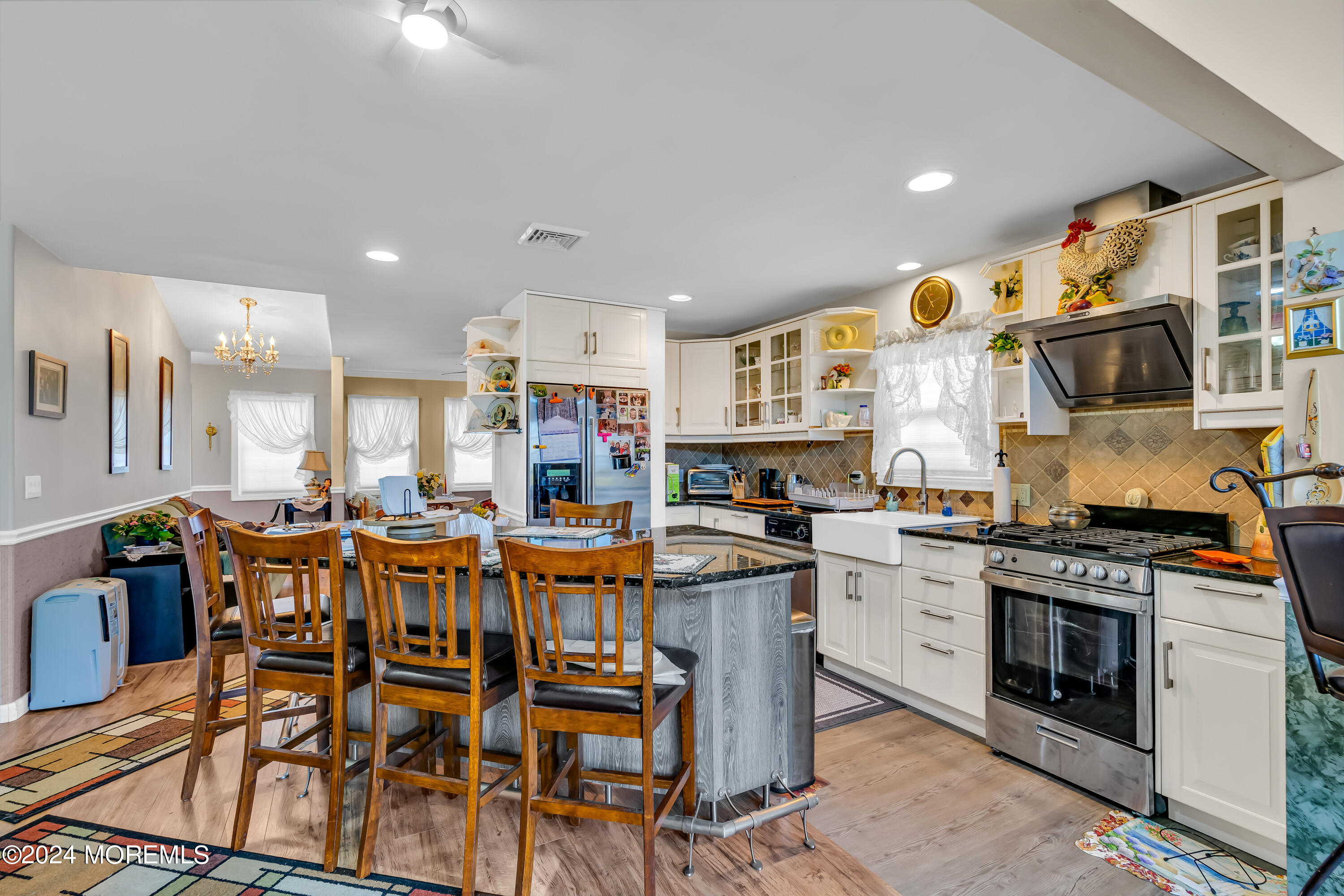 104 Cayuga Road Barnegat, NJ 08005 - Photo 7 of 32 013_dsc04613