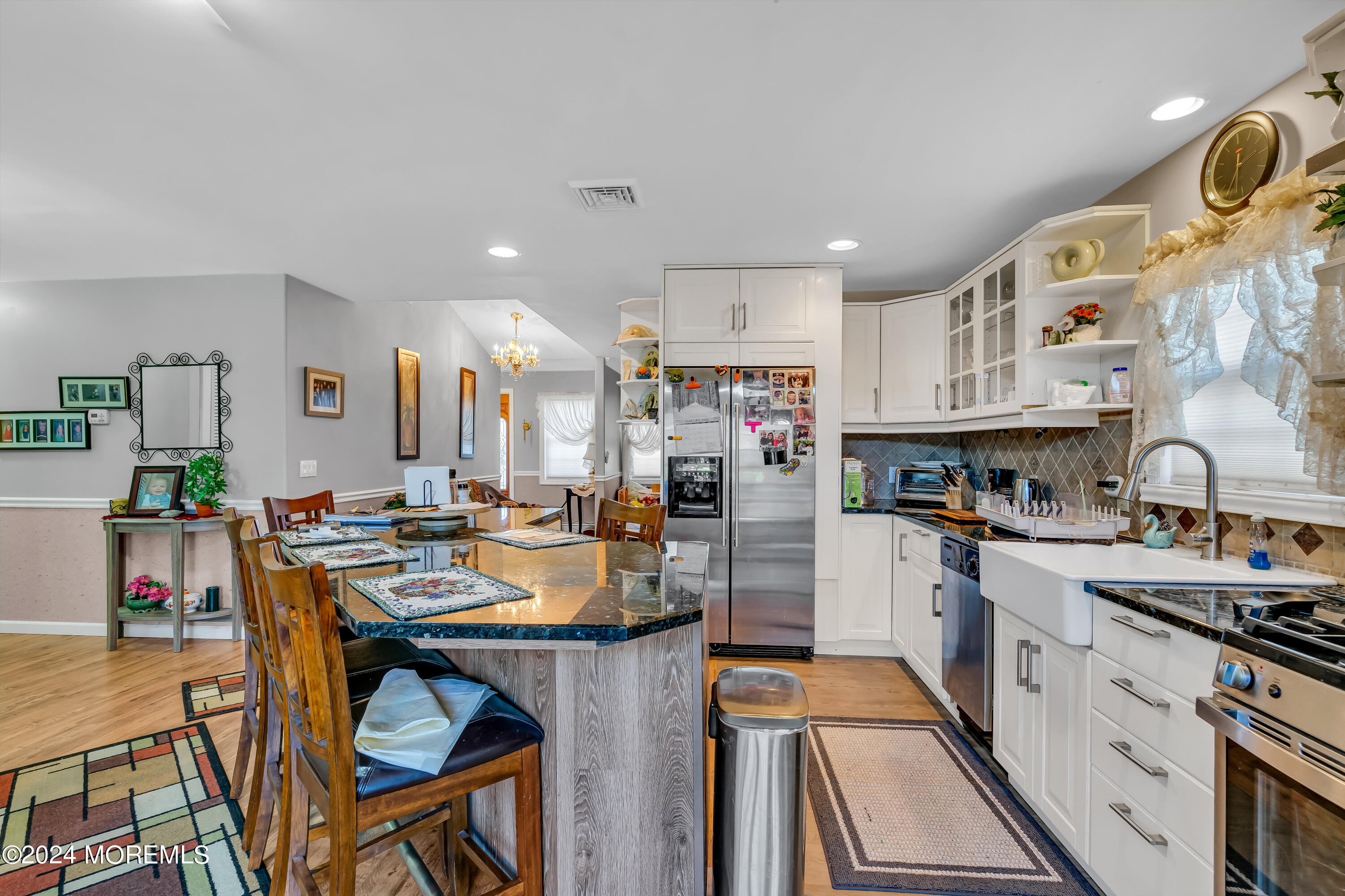 104 Cayuga Road Barnegat, NJ 08005 - Photo 8 of 32 014_dsc04618