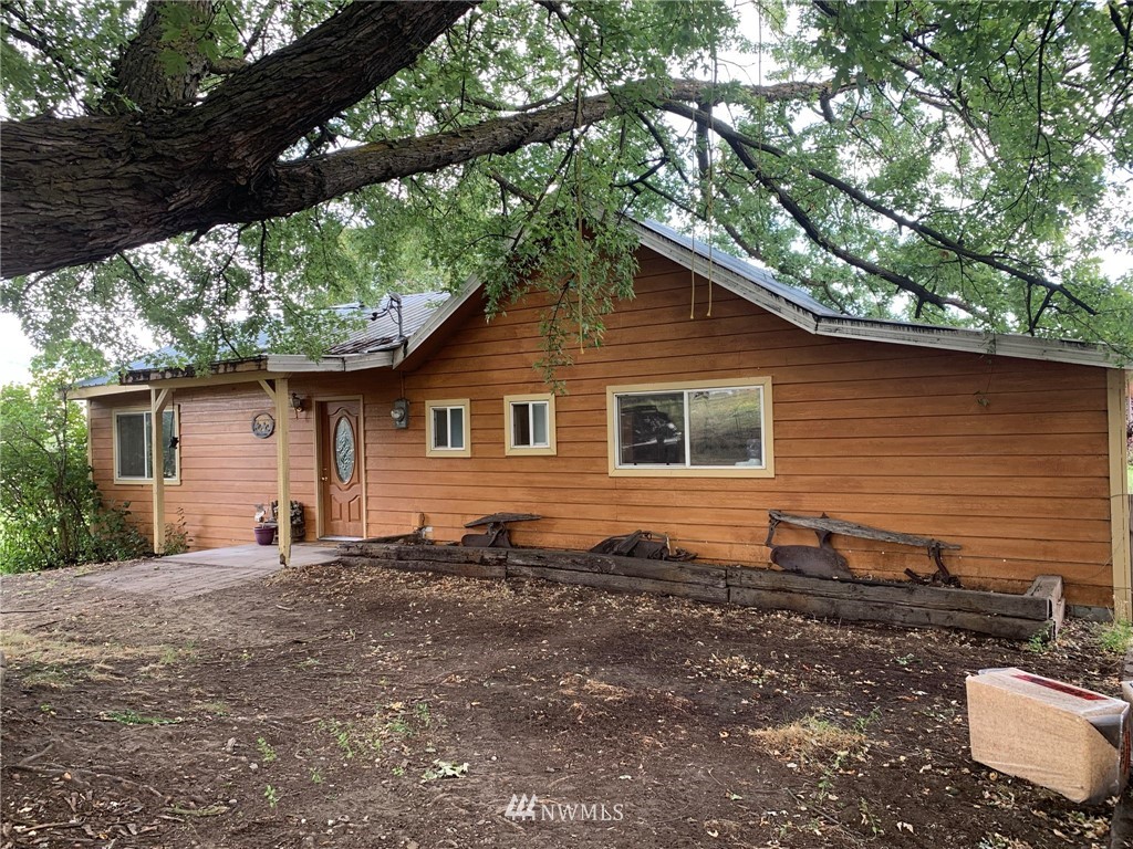 162 O'Neil Road Oroville, WA 98844 - Photo 1 of 28 Gallery Image 1