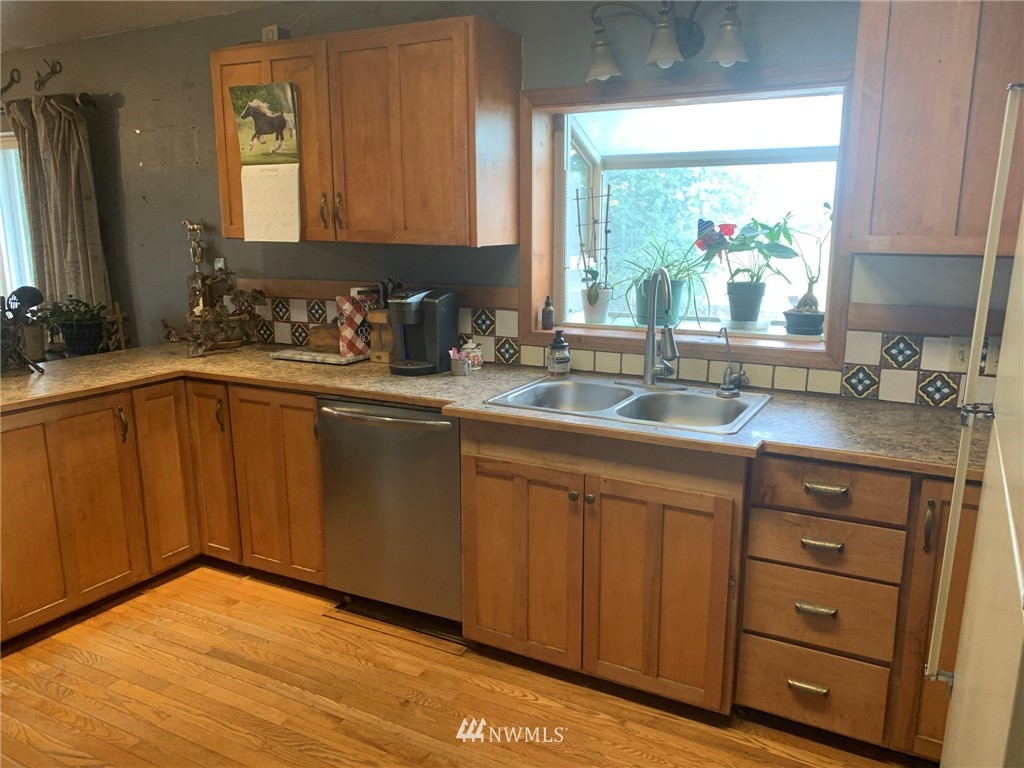 162 O'Neil Road Oroville, WA 98844 - Photo 10 of 28 Gallery Image 10