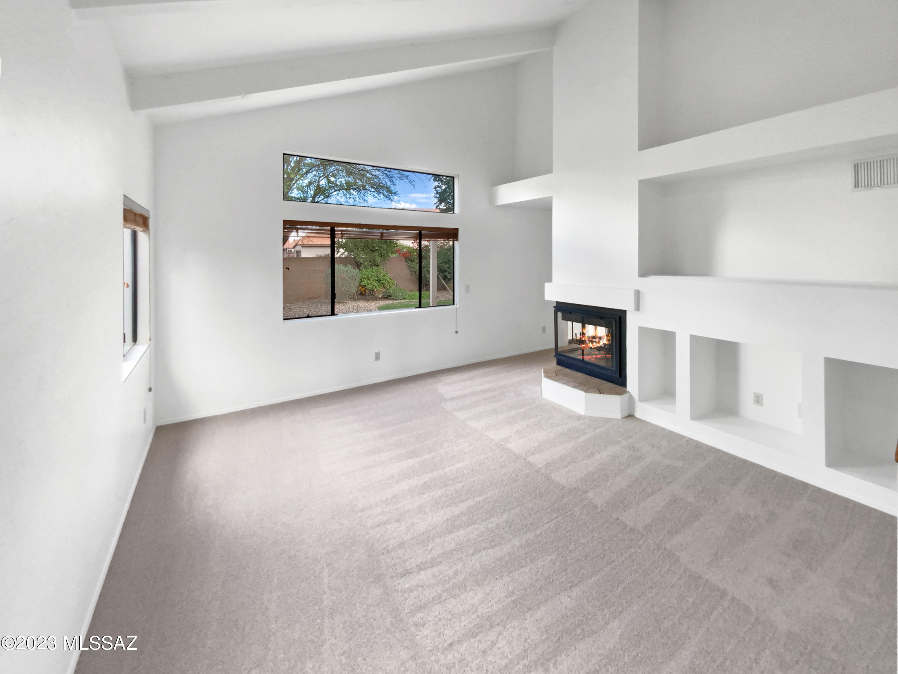 8784 North Maple Ridge Place Tucson, AZ 85743 - Photo 7 of 26 Gallery Image 7