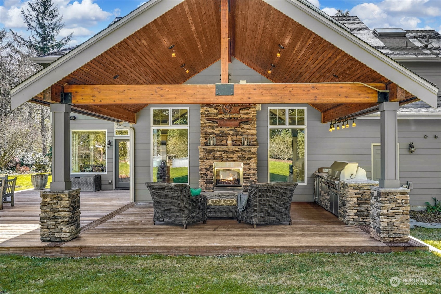 20628 Southeast 162nd Way Renton, WA 98059 - Photo 15 of 25 a front view of house with outdoor seating