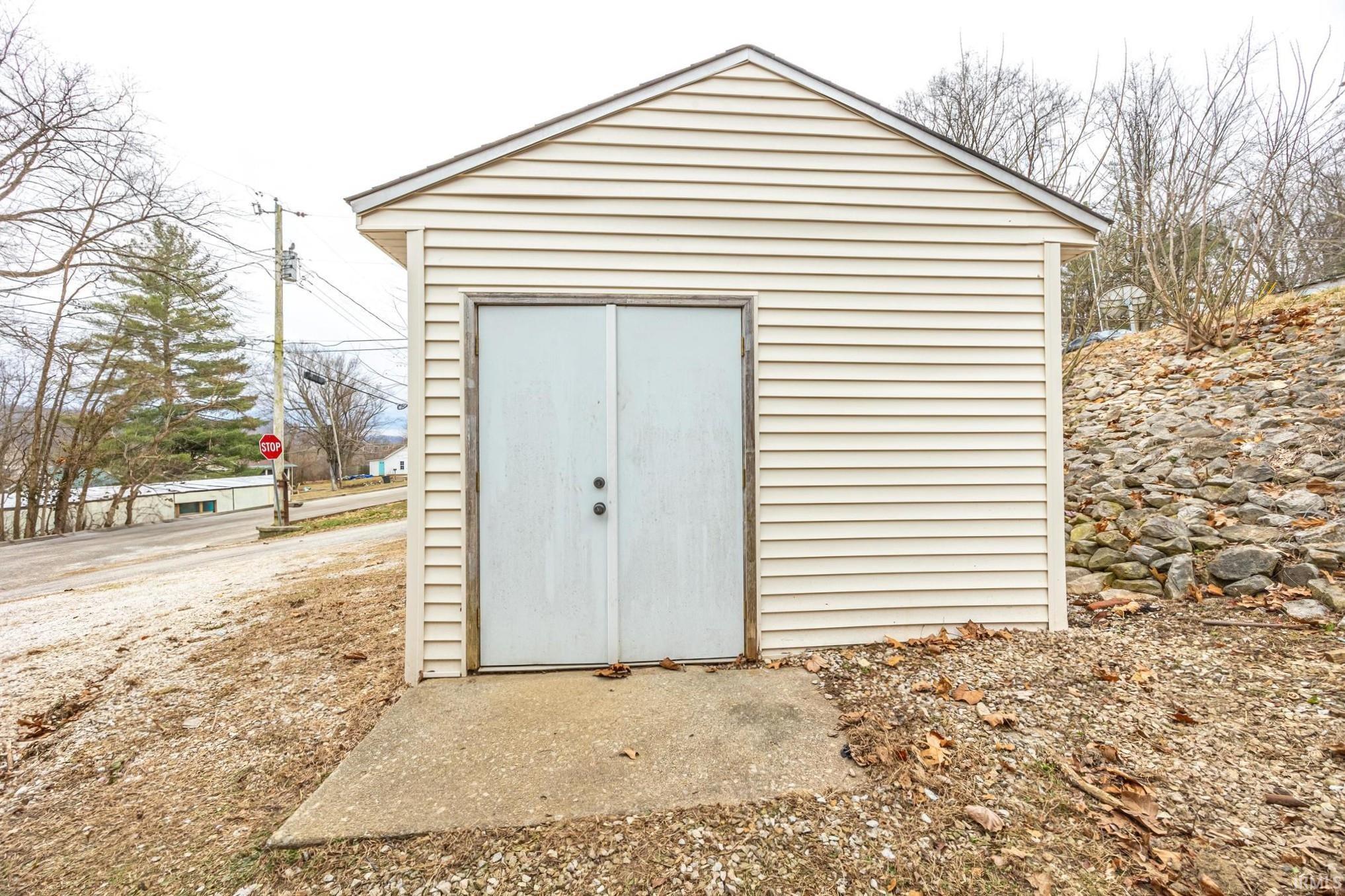 879 South Washington Street French Lick, IN 47432 - Photo 26 of 36