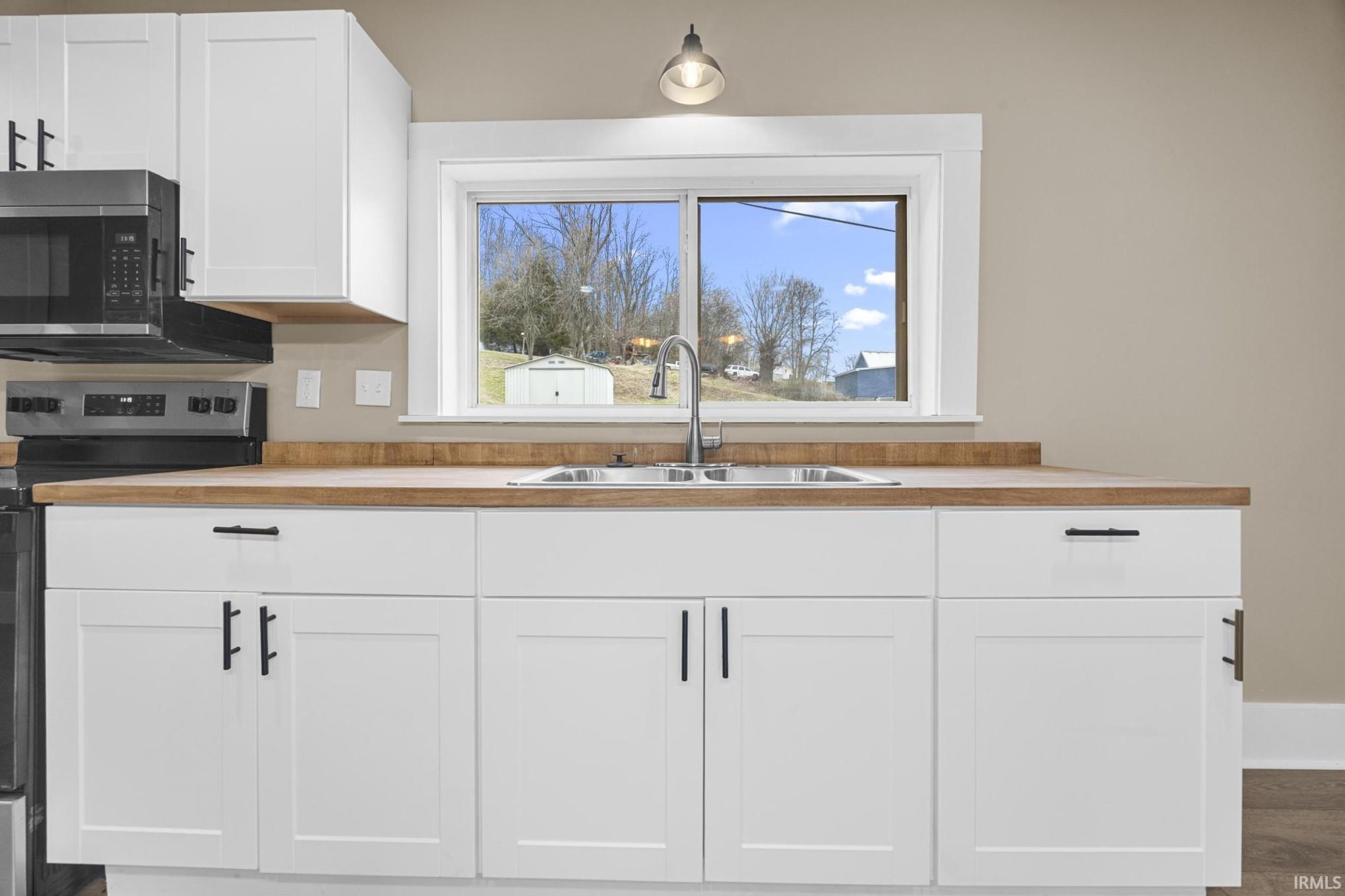 879 South Washington Street French Lick, IN 47432 - Photo 8 of 36