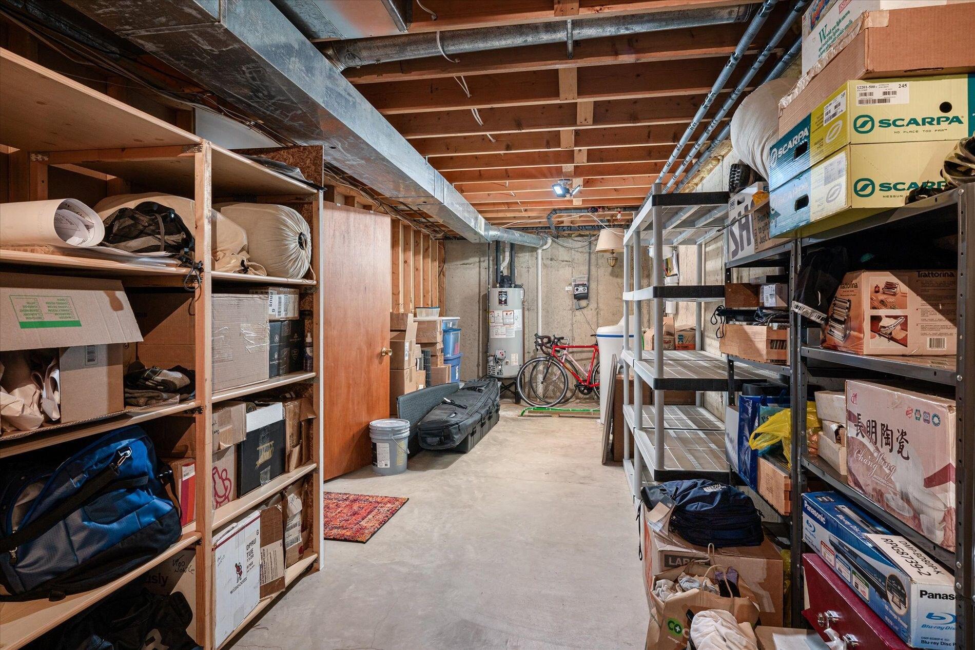 613 Ridgeview Drive Onalaska, WI 54650 - Photo 23 of 26 21 Lower Level Storage