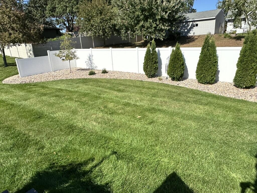 613 Ridgeview Drive Onalaska, WI 54650 - Photo 25 of 26 24 Backyard