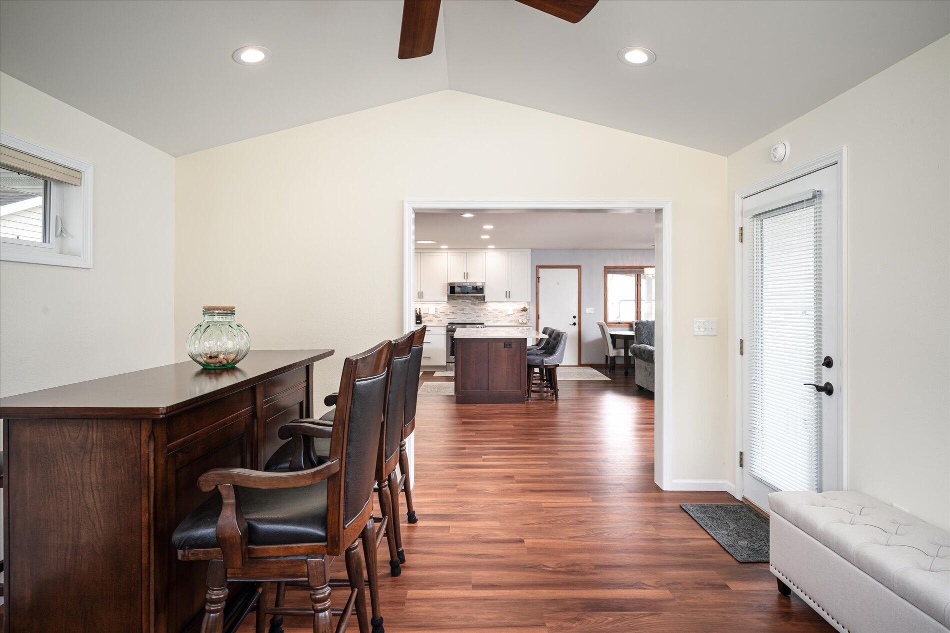 613 Ridgeview Drive Onalaska, WI 54650 - Photo 10 of 26 09 Sunroom