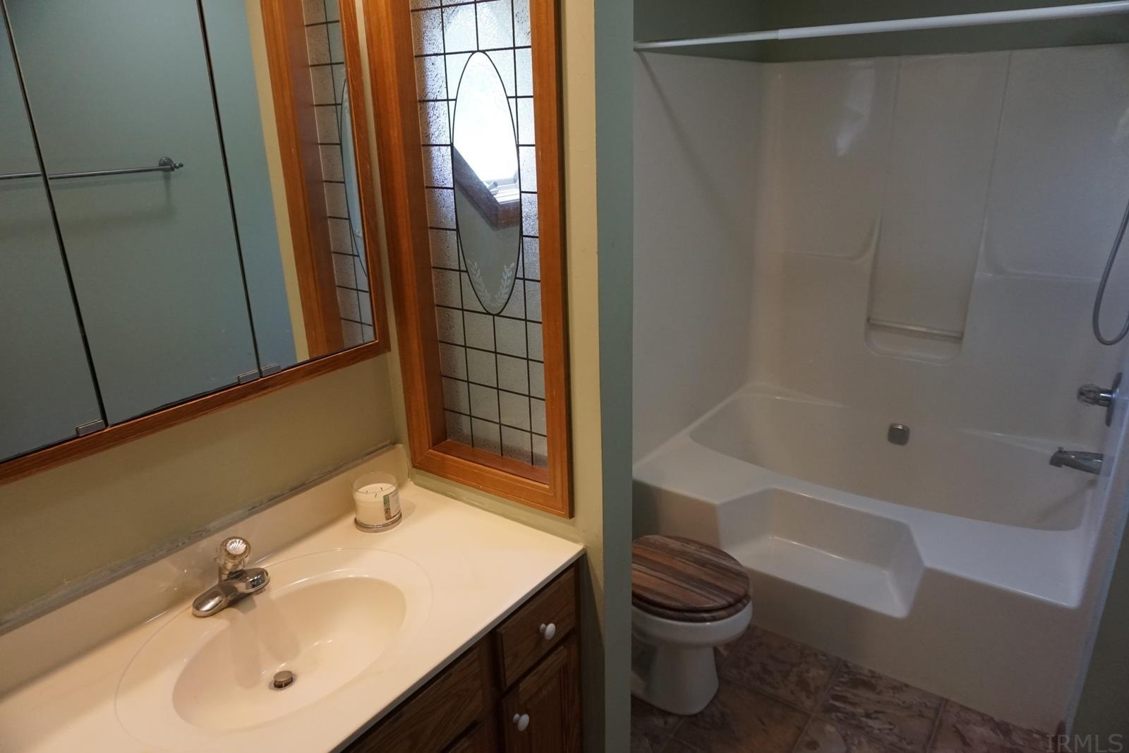1415 Standish Steel Road Bedford, IN 47421 - Photo 25 of 35 Gallery Image 25