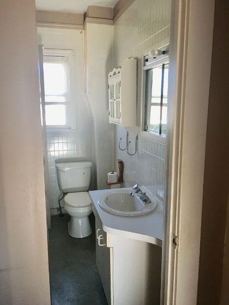 29 Anoka Road Warwick, RI 02889 - Photo 7 of 10 Gallery Image 7
