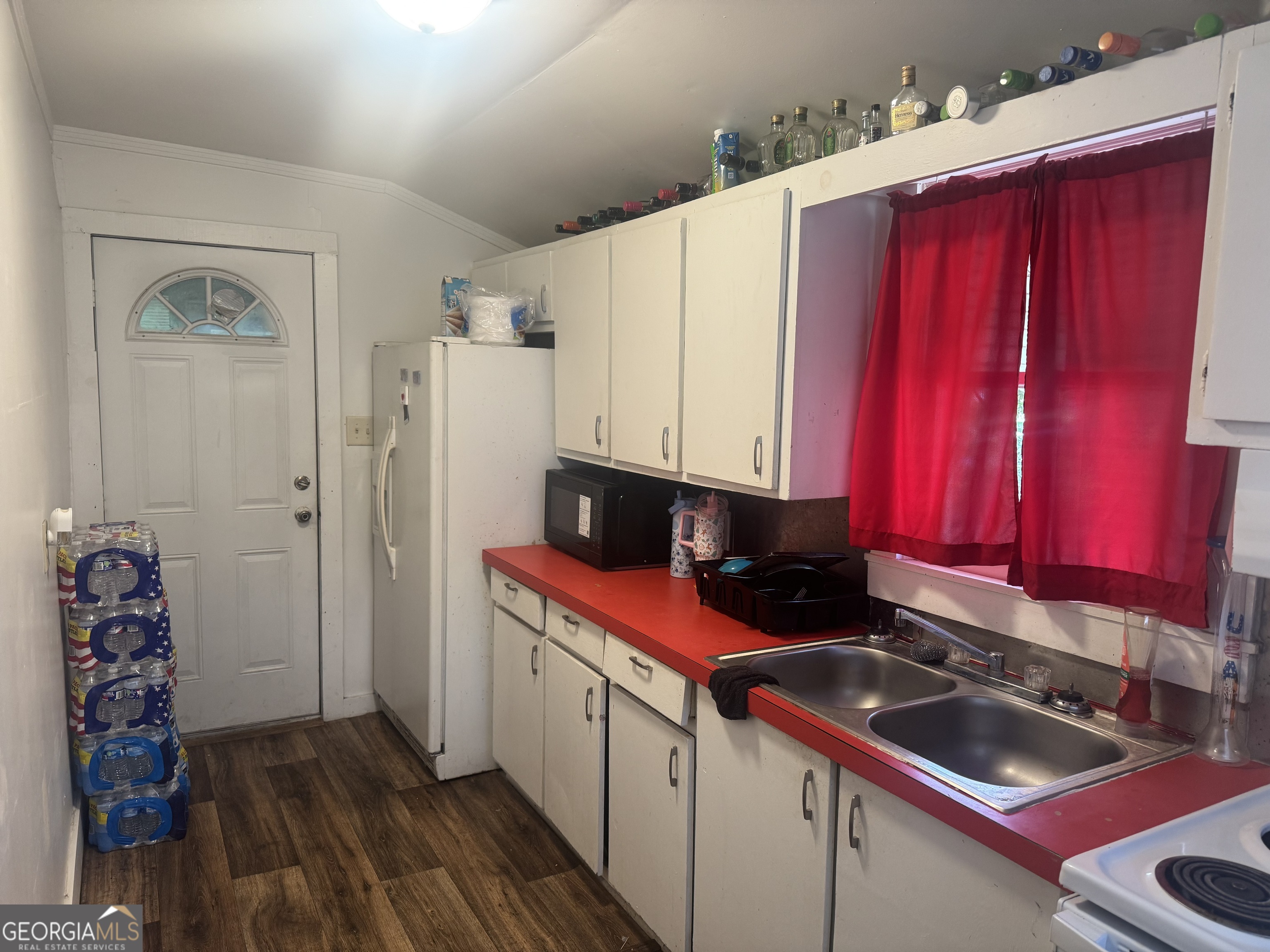 1107 Elizabeth Street Waycross, GA 31503 - Photo 6 of 13