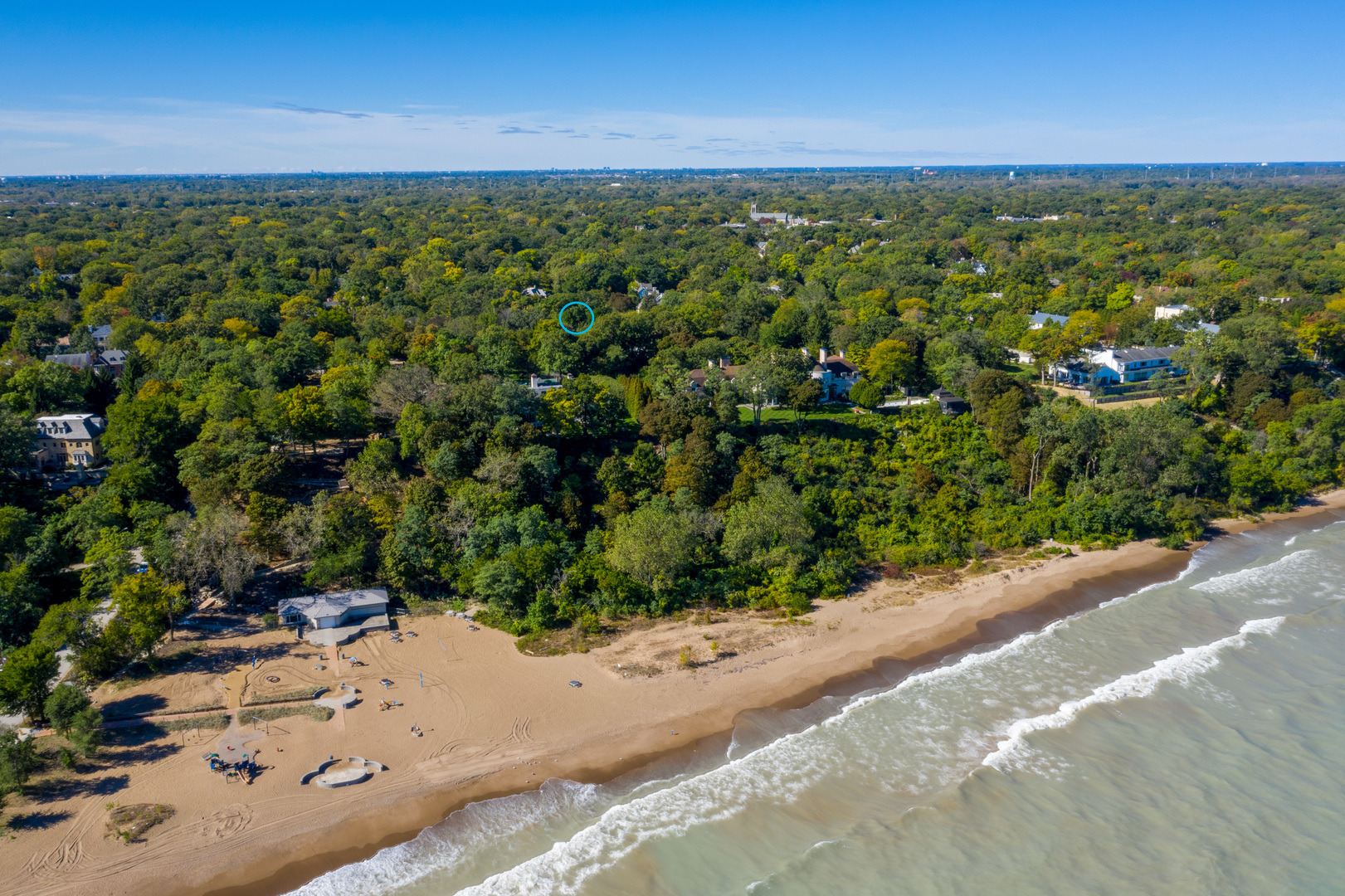 885 Private Road Winnetka, IL 60093 - Photo 25 of 35 a view of a yard with an outdoor space