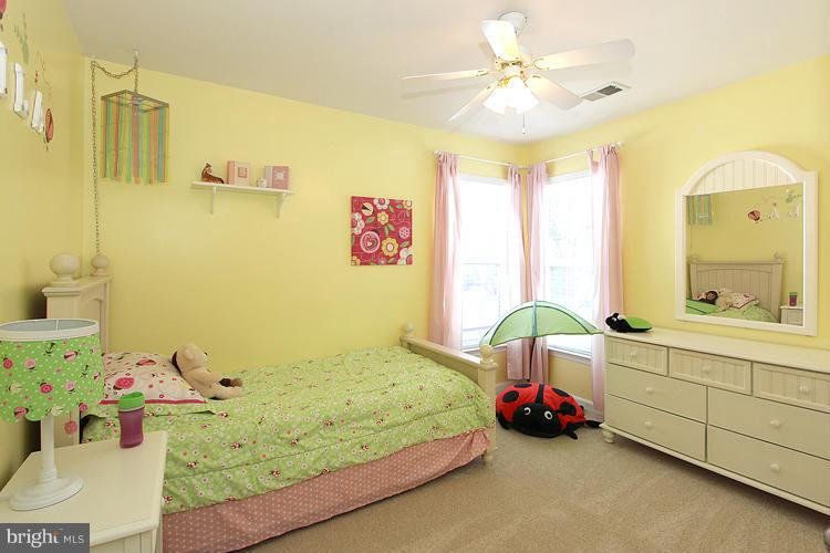 4716 Brightwood Road Olney, MD 20832 - Photo 21 of 30 Bedroom #3