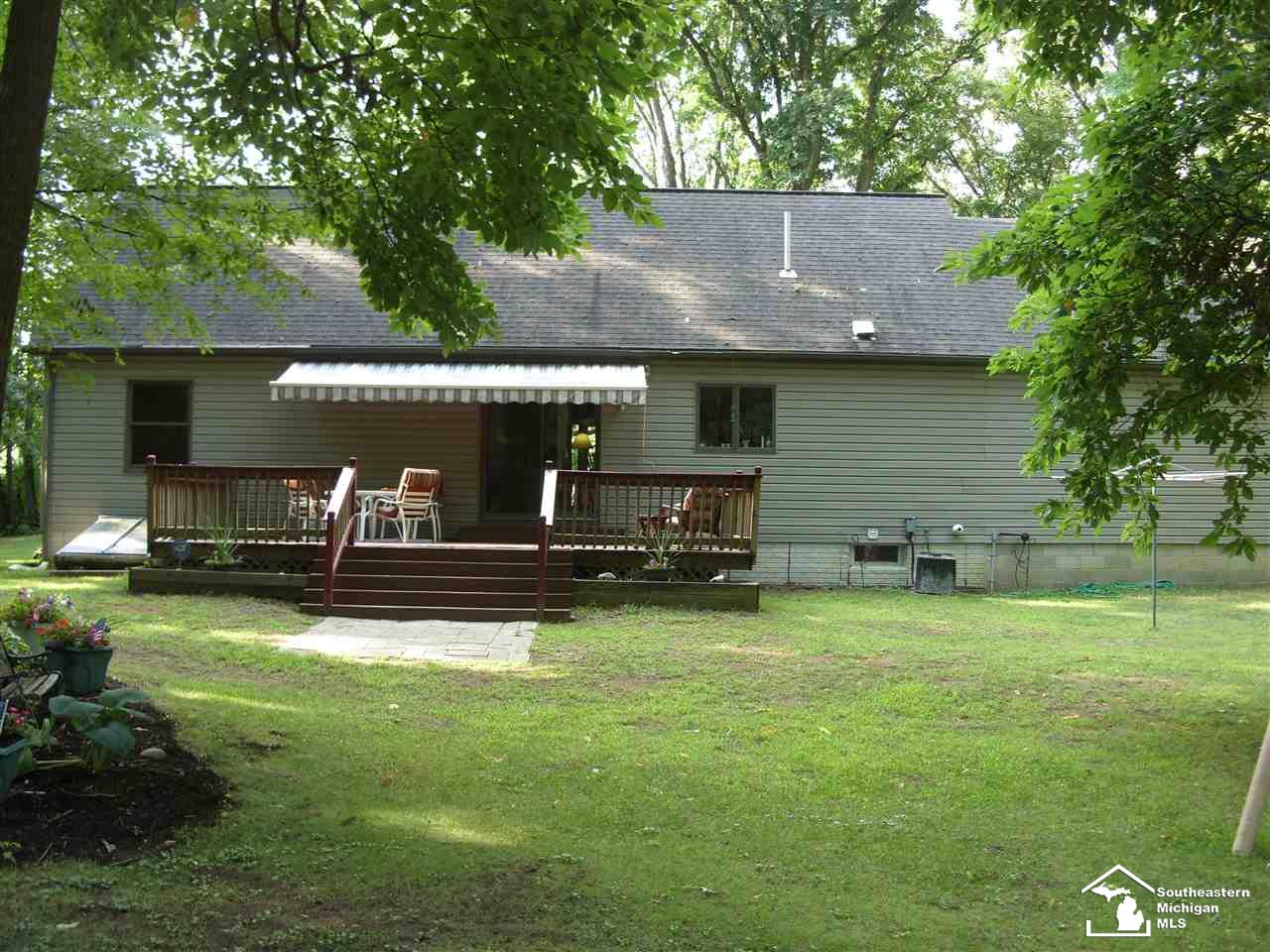 12400 Day Road Maybee, MI 48159 - Photo 8 of 33