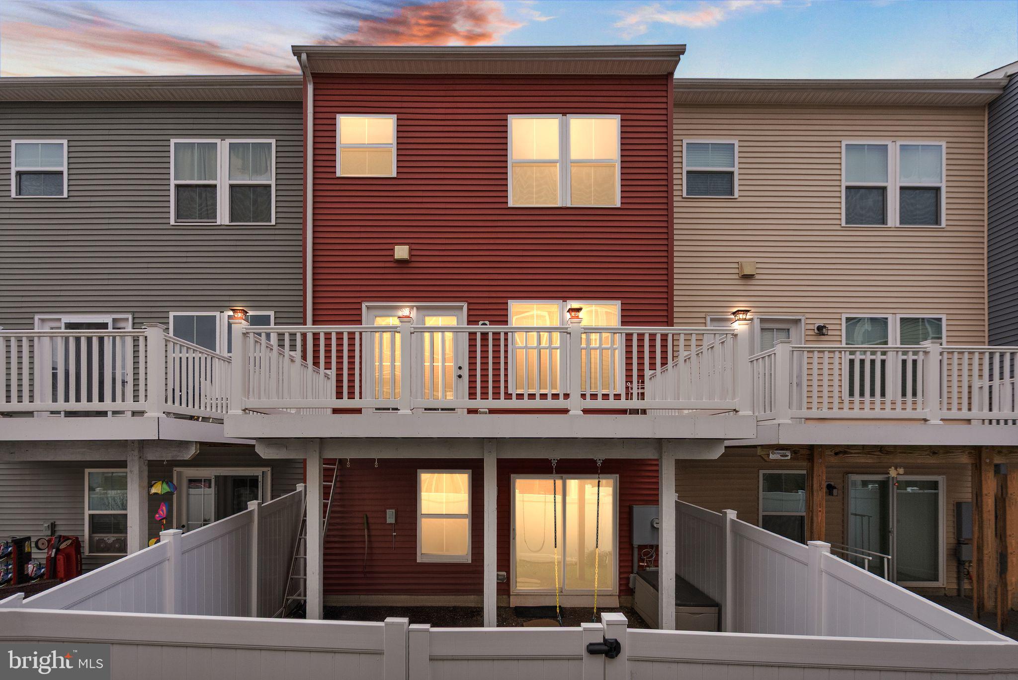 41688 McMonagle Square Aldie, VA 20105 - Photo 54 of 59 a view of a building with a window