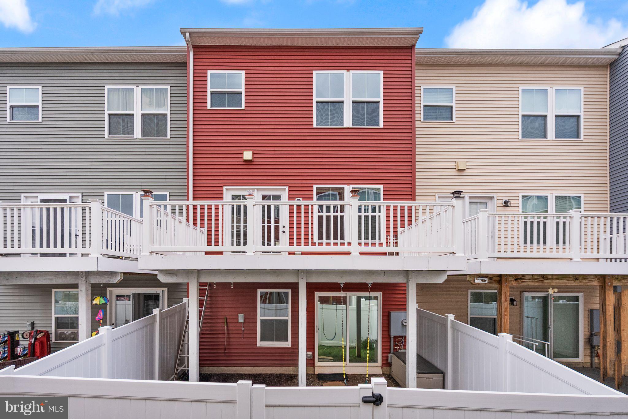 41688 McMonagle Square Aldie, VA 20105 - Photo 55 of 59 Fenced In Backyard