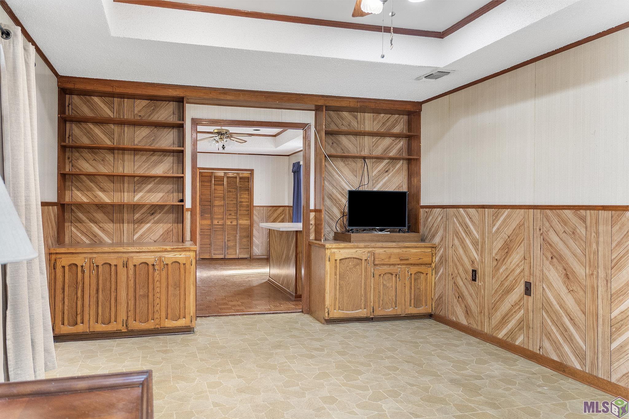 934 Marsh Street Baton Rouge, LA 70807 - Photo 8 of 31