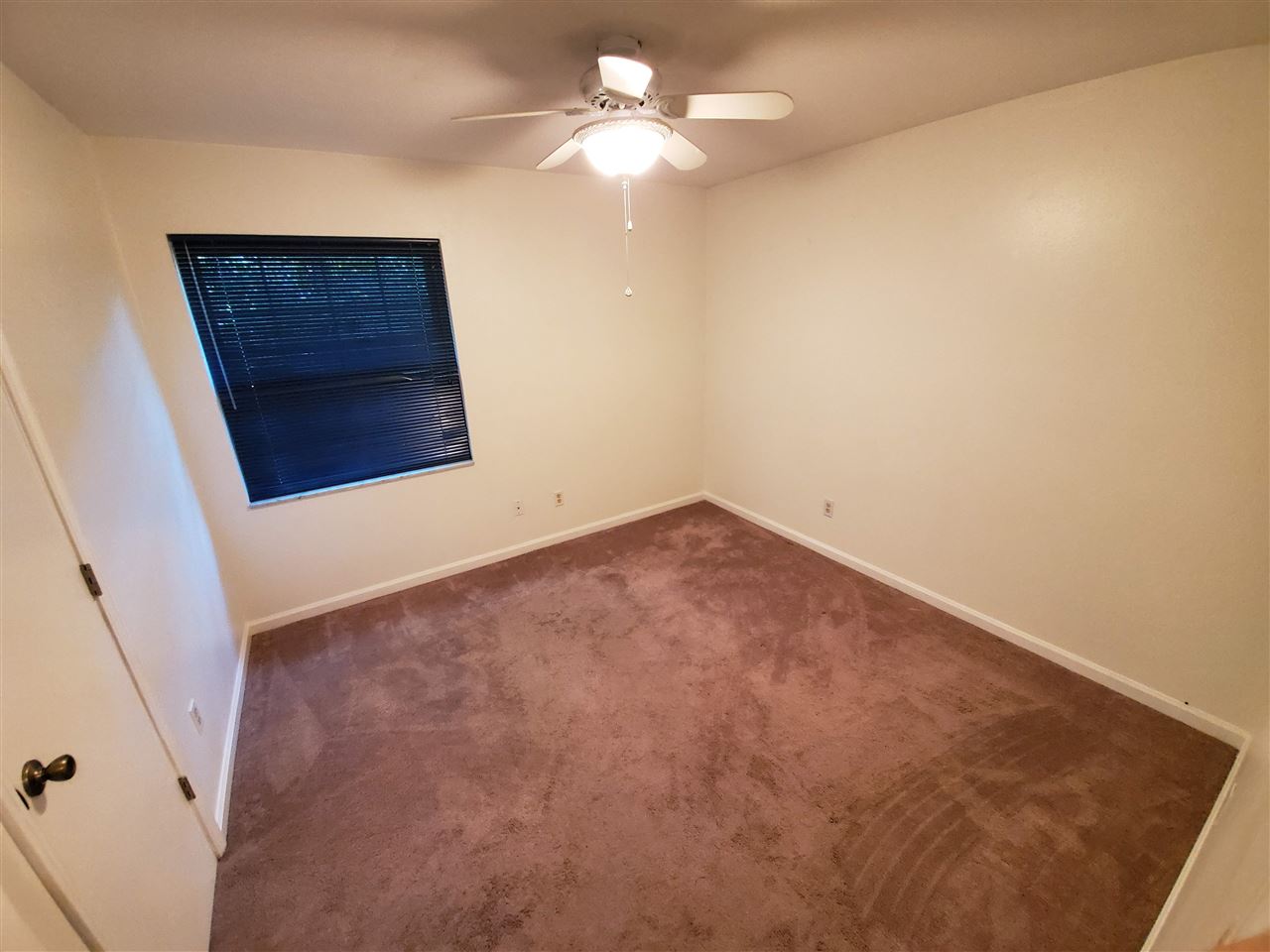 1827 Aaron Road Tallahassee, FL 32303 - Photo 7 of 36 Gallery Image 7