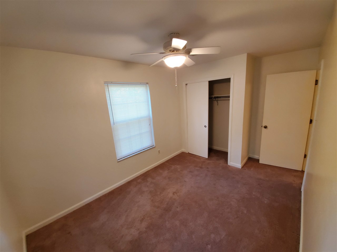 1827 Aaron Road Tallahassee, FL 32303 - Photo 10 of 36 Gallery Image 10