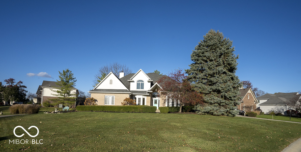 13798 Beam Ridge Drive Fishers, IN 46055 - Photo 4 of 60 Gallery Image 4