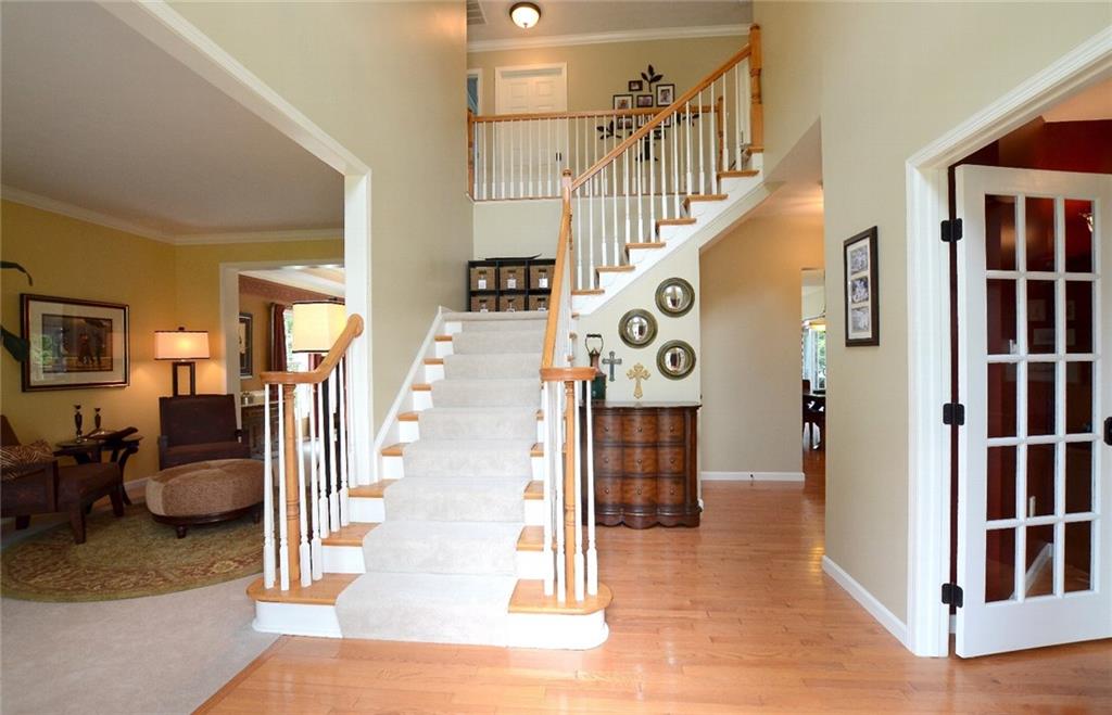 322 Buffalo Ridge Road Canonsburg, PA 15317 - Photo 2 of 25 Gallery Image 2
