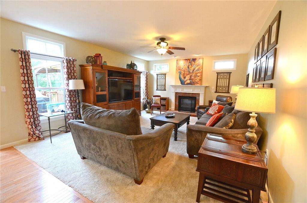 322 Buffalo Ridge Road Canonsburg, PA 15317 - Photo 7 of 25 Gallery Image 7