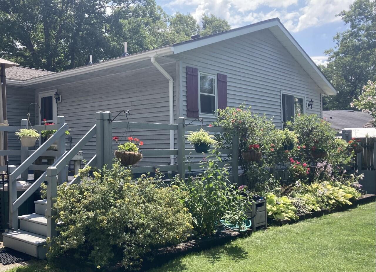 35 North Bock Road Muskegon, MI 49442 - Photo 58 of 78 thumbnail_IMG_1944