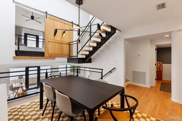 $1,325,000 | 5 Port Royal Way, Pensacola, FL 32502