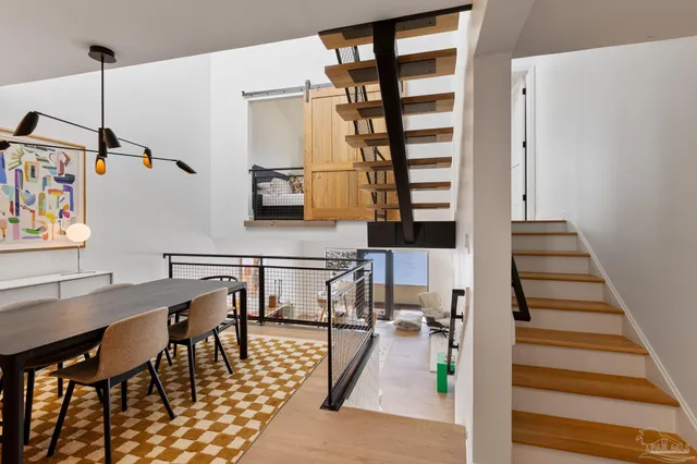 $1,325,000 | 5 Port Royal Way, Pensacola, FL 32502